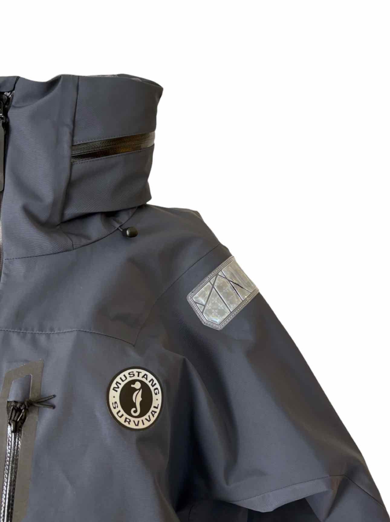 Mustang Survival Size M Meris V2 Offshore Men's Jacket - Image 3