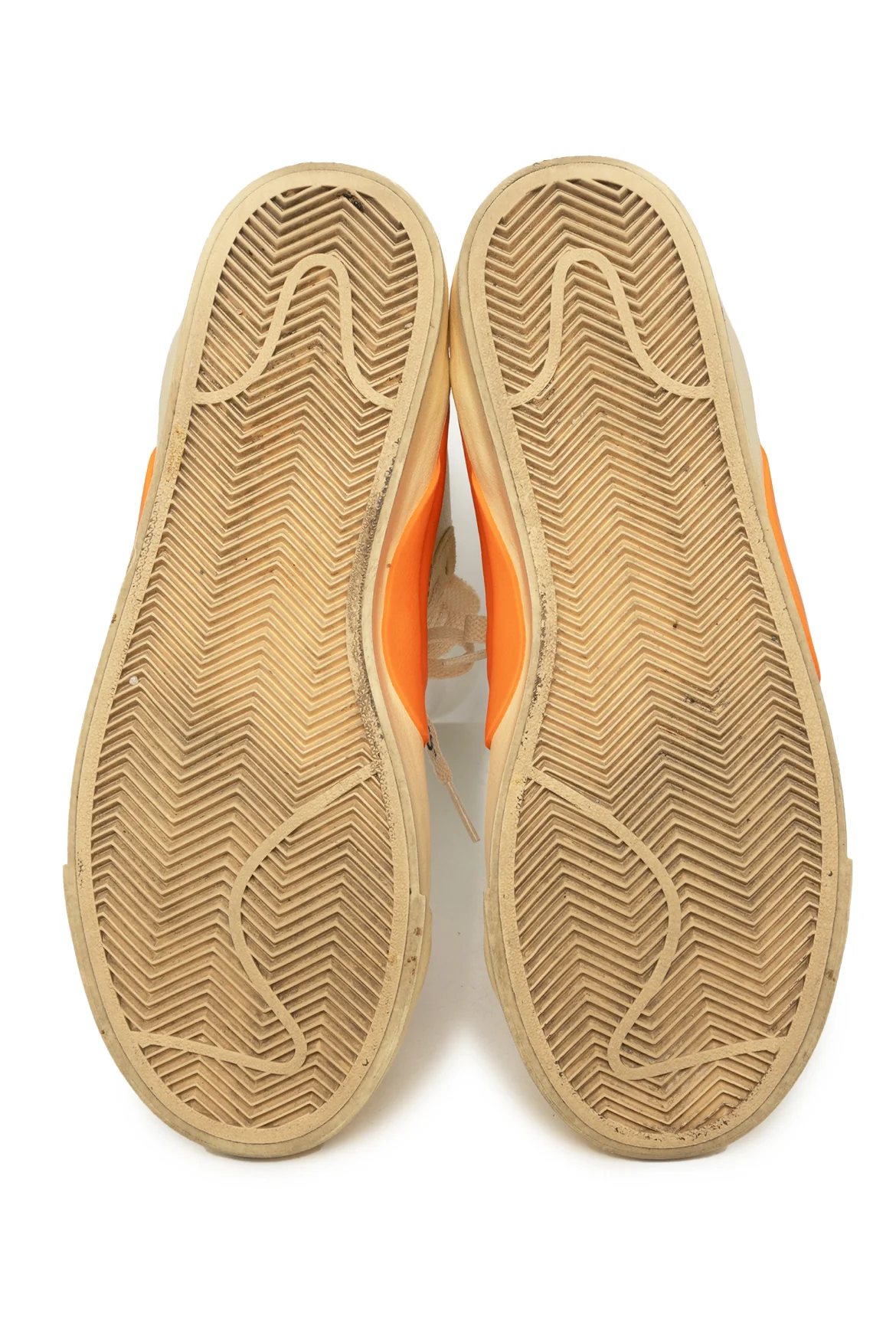 Nike x Off-White Size 6 'All Hallow's Eve' Sneakers - Image 5