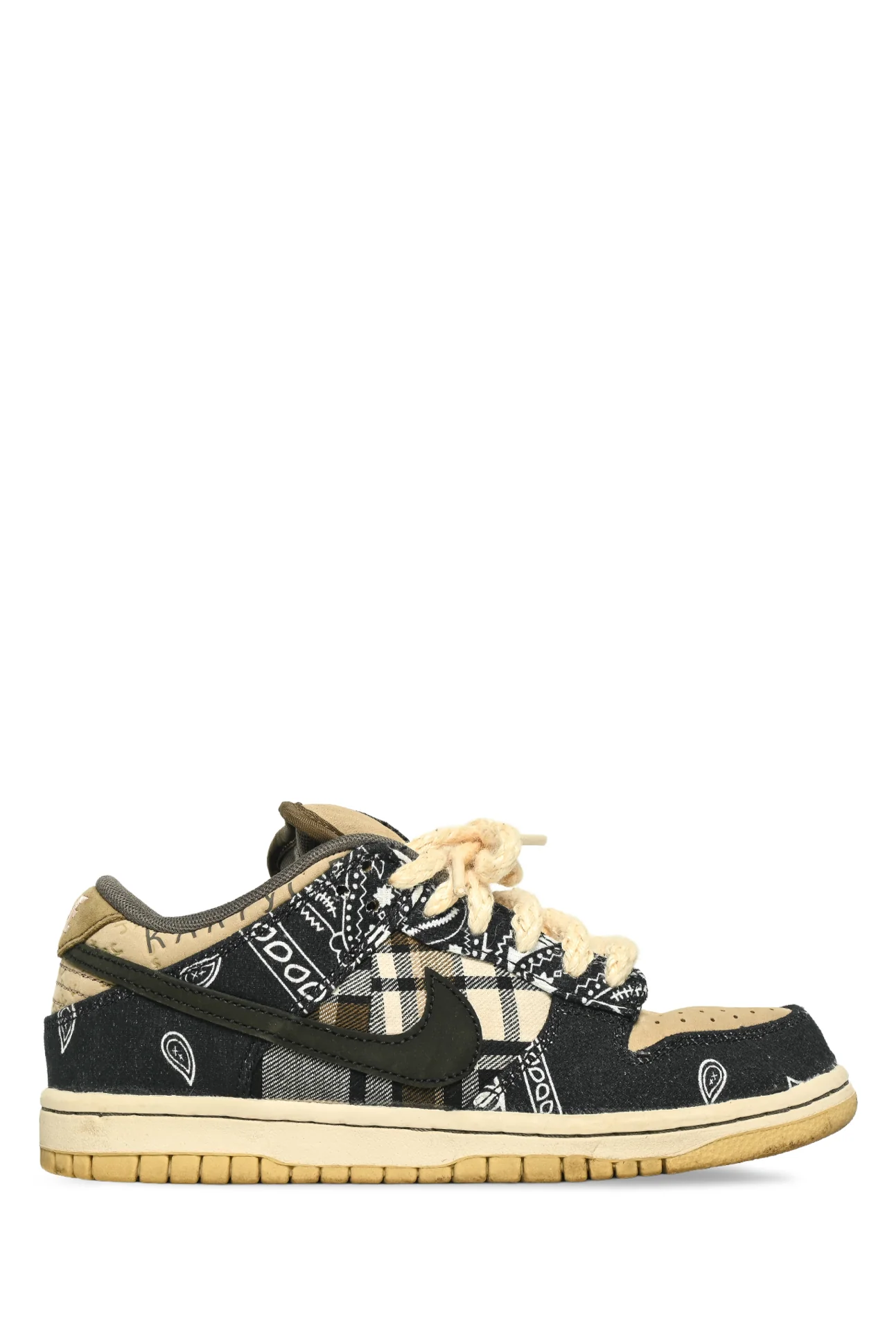Nike x Travis Scott Size 36.5 SB Dunk Low Sneaker