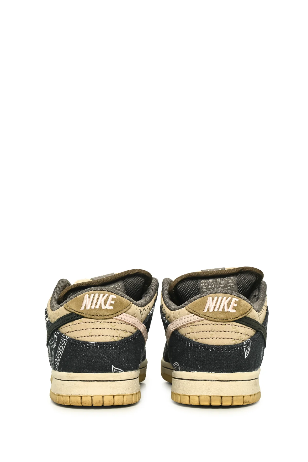 Nike x Travis Scott Size 36.5 SB Dunk Low Sneaker - Image 4