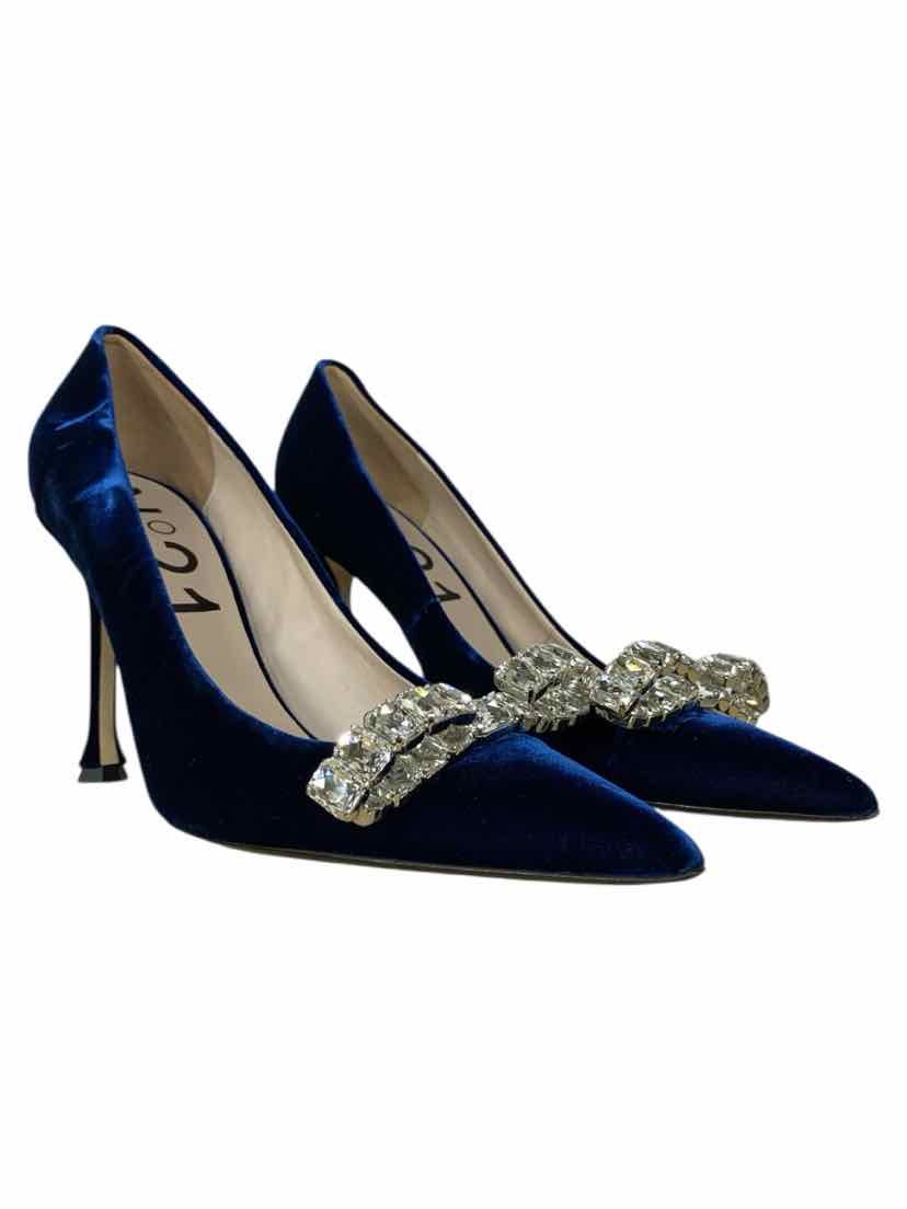 No. 21 Size 41 Pumps - Image 2