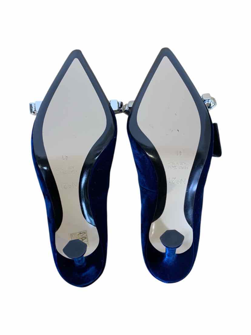 No. 21 Size 41 Pumps - Image 5