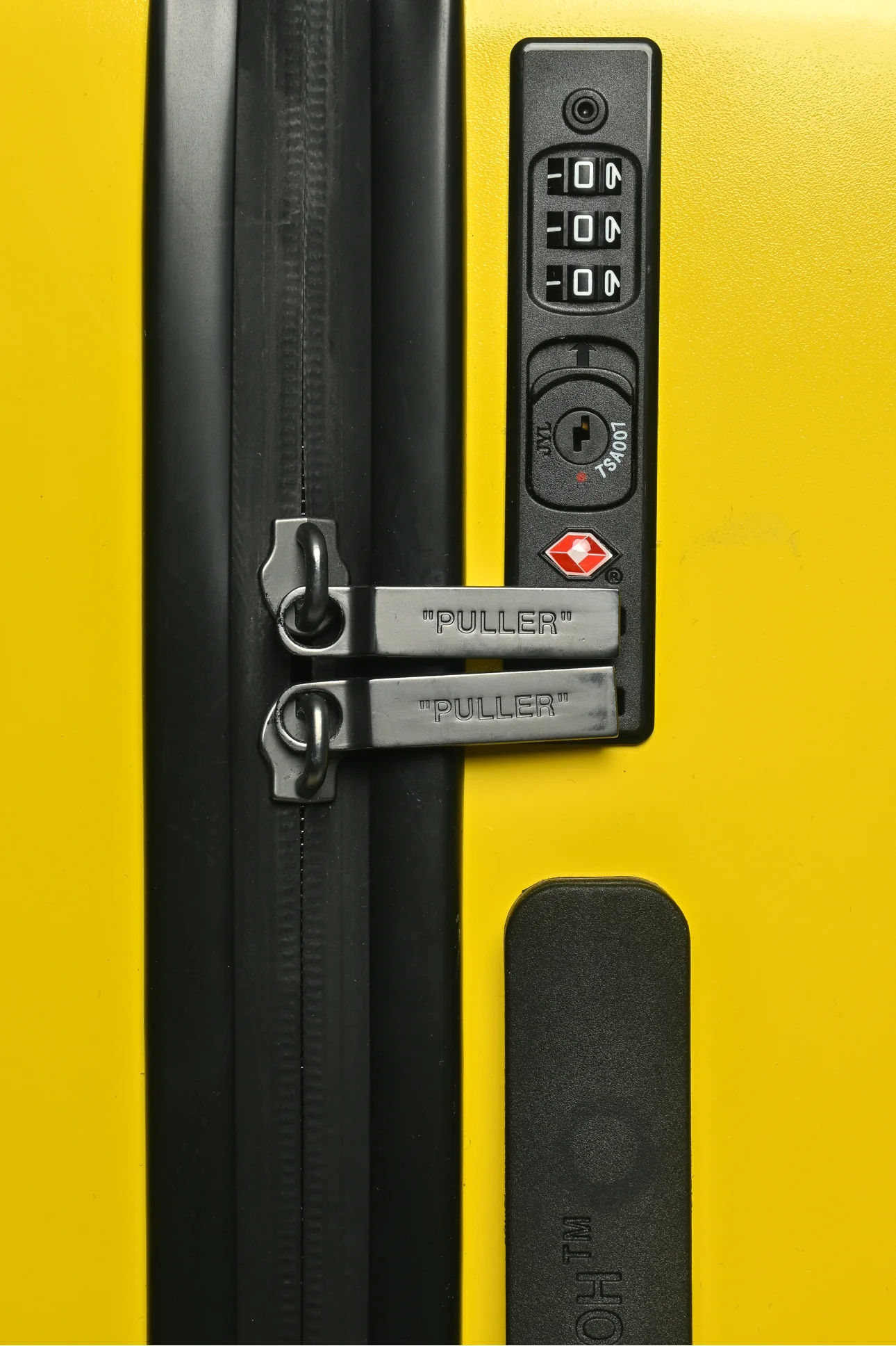 Off White Arrow Trolley Suitcase - Image 6