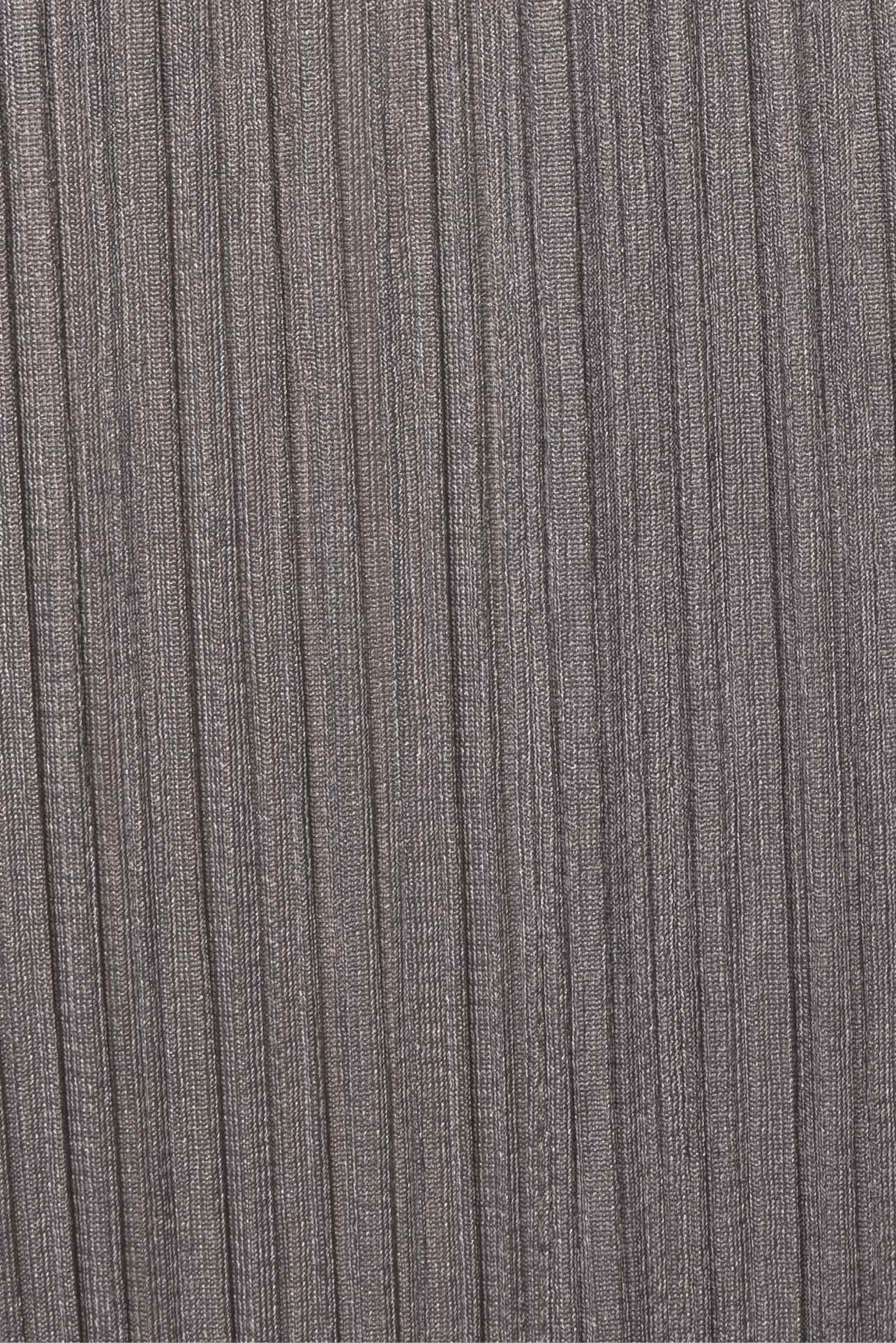 Pleats Please Size 2 Cropped Pleated Pants - Image 3
