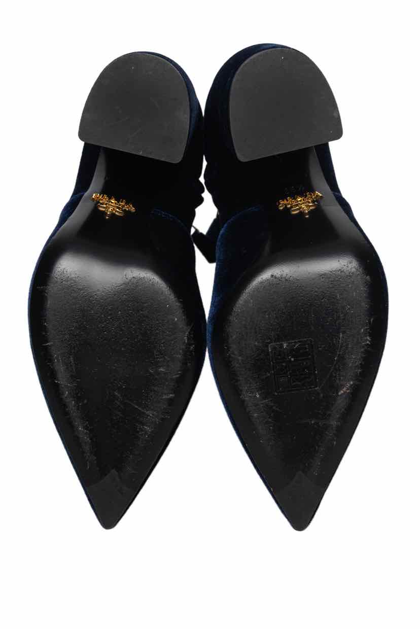 Prada Size 36.5 Velvet Ankle Boots - Image 5