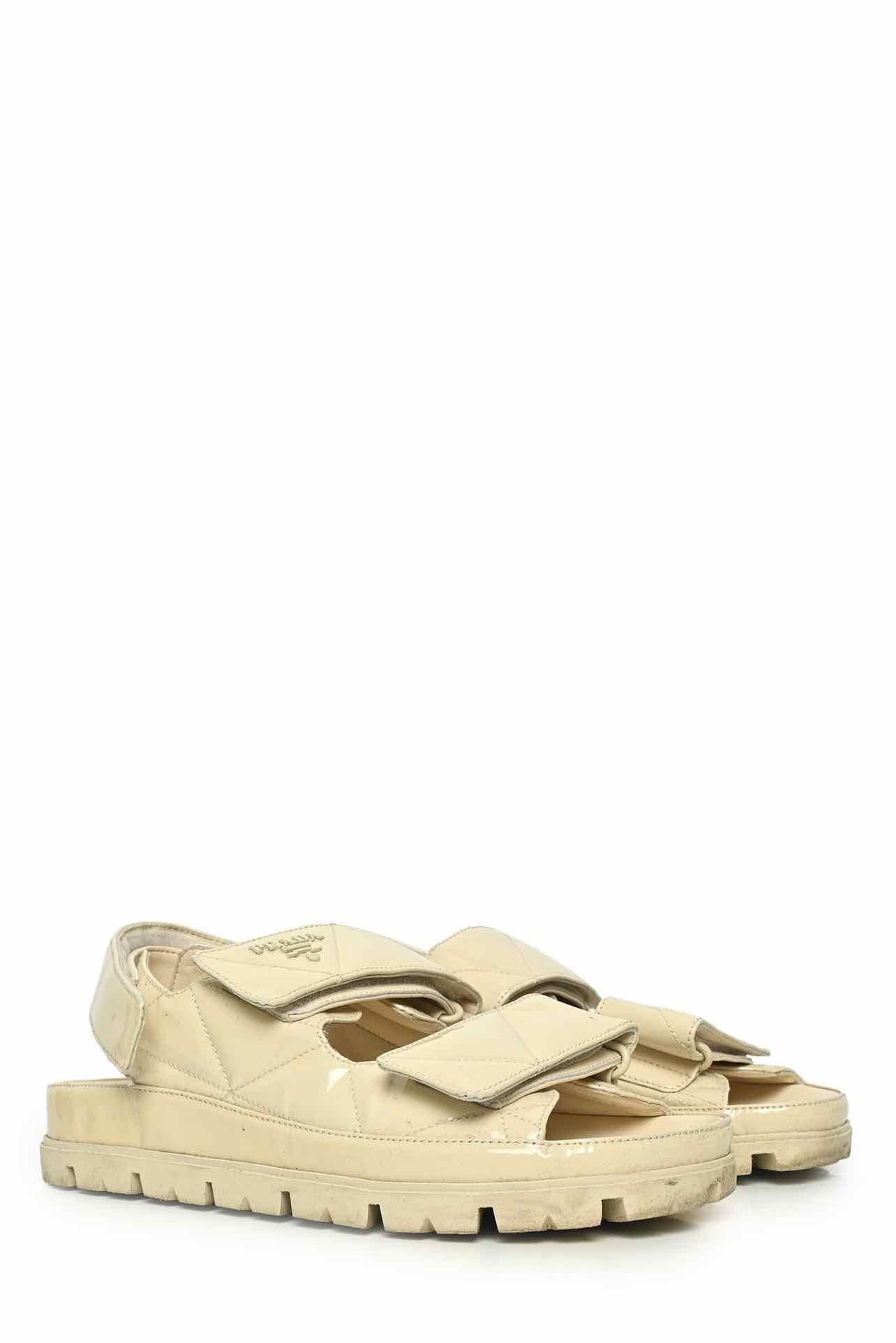 Prada Size 38.5 Quilted Patent Slingback Sport Sandals - Image 2