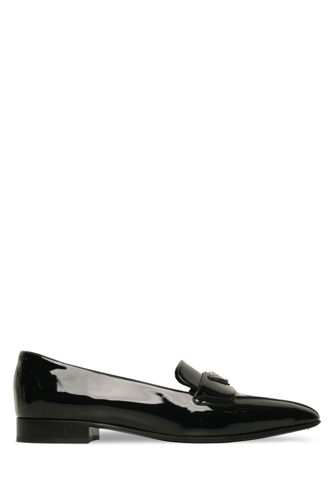 Prada Size 38 Vernice Triangle Pointed Toe Loafers