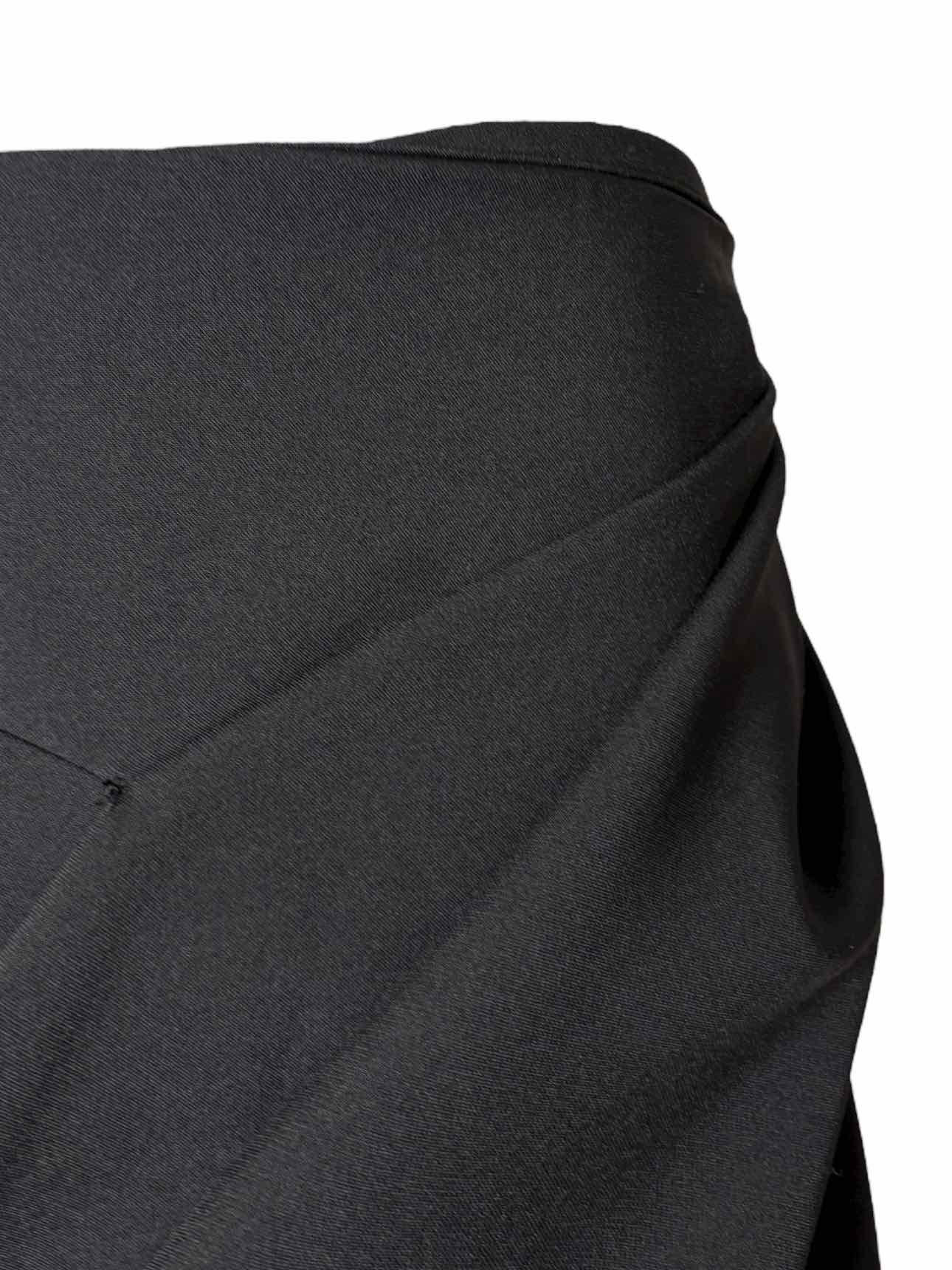 Rev___ Size 42 Pleated Poly Mini Skirt - Image 3
