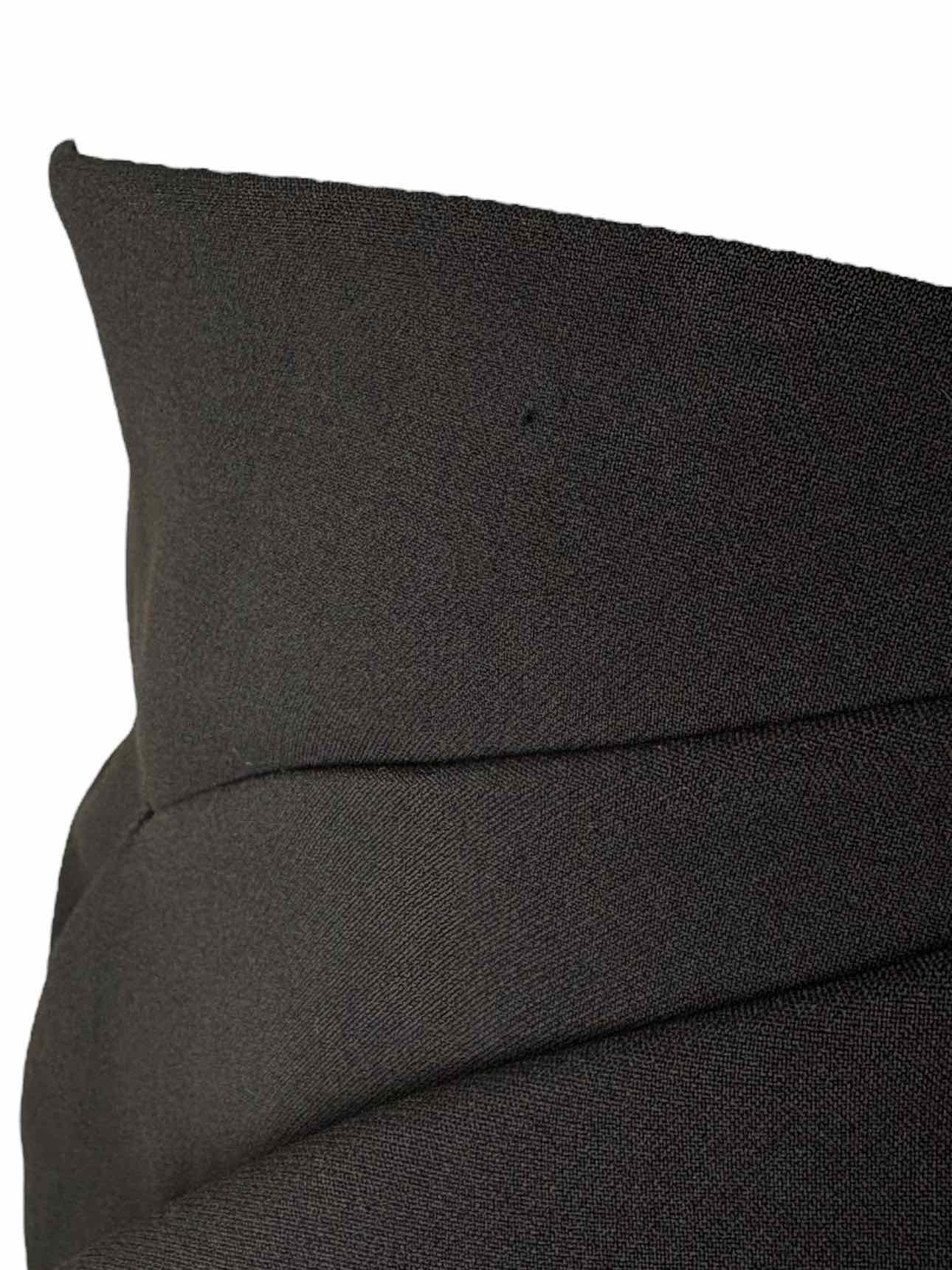Rev___ Size 42 Pleated Poly Mini Skirt - Image 6