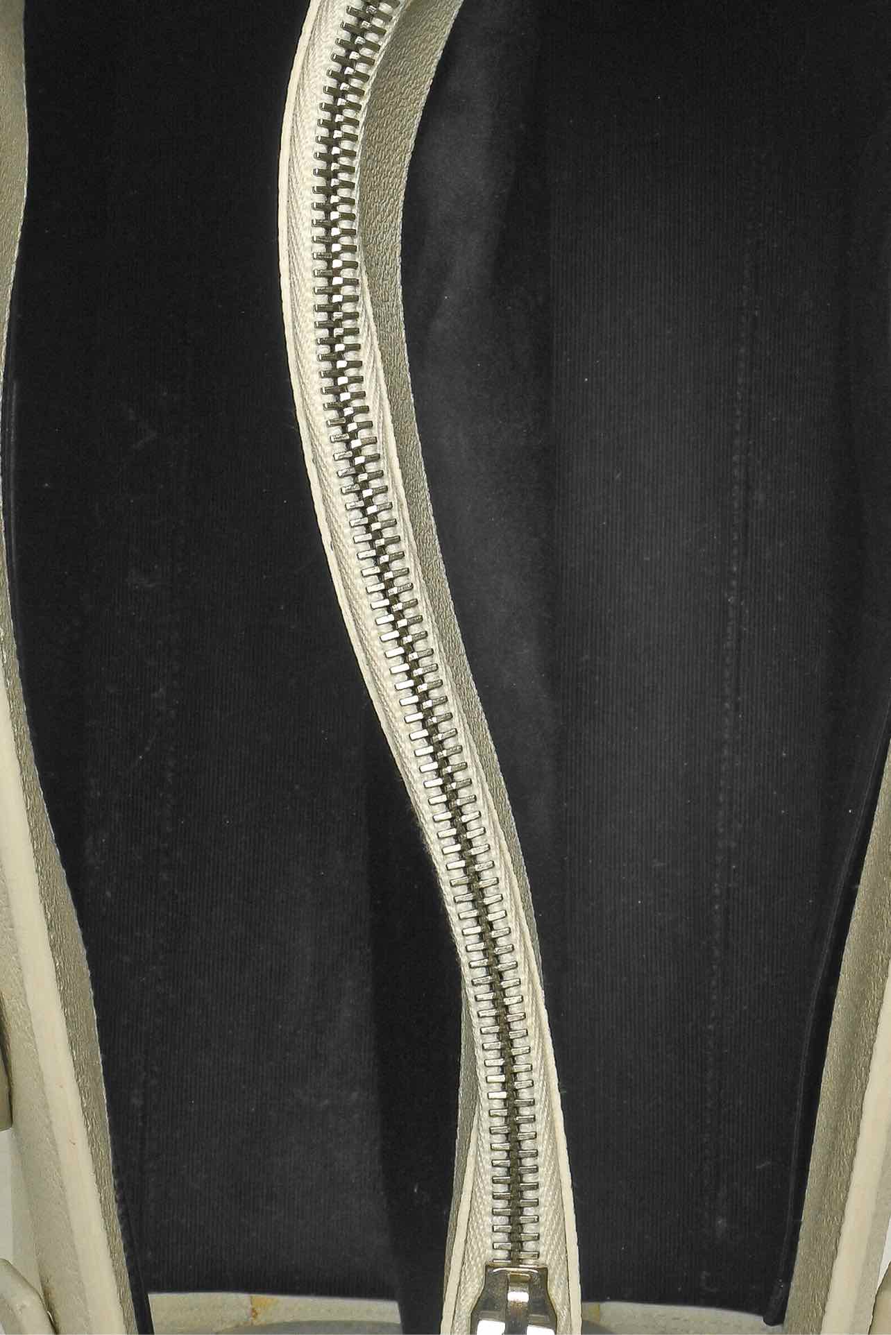 Saint Laurent 2015 Small Sac De Jour Tote - Image 8