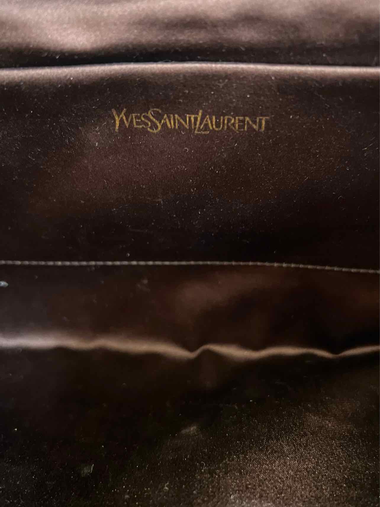 Saint Laurent Belle De Jour Clutch - Image 6