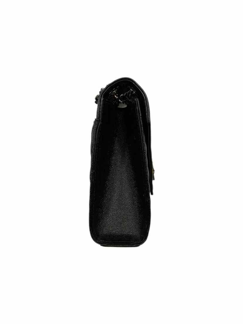 Saint Laurent Envelope Medium Crossbody - Image 4
