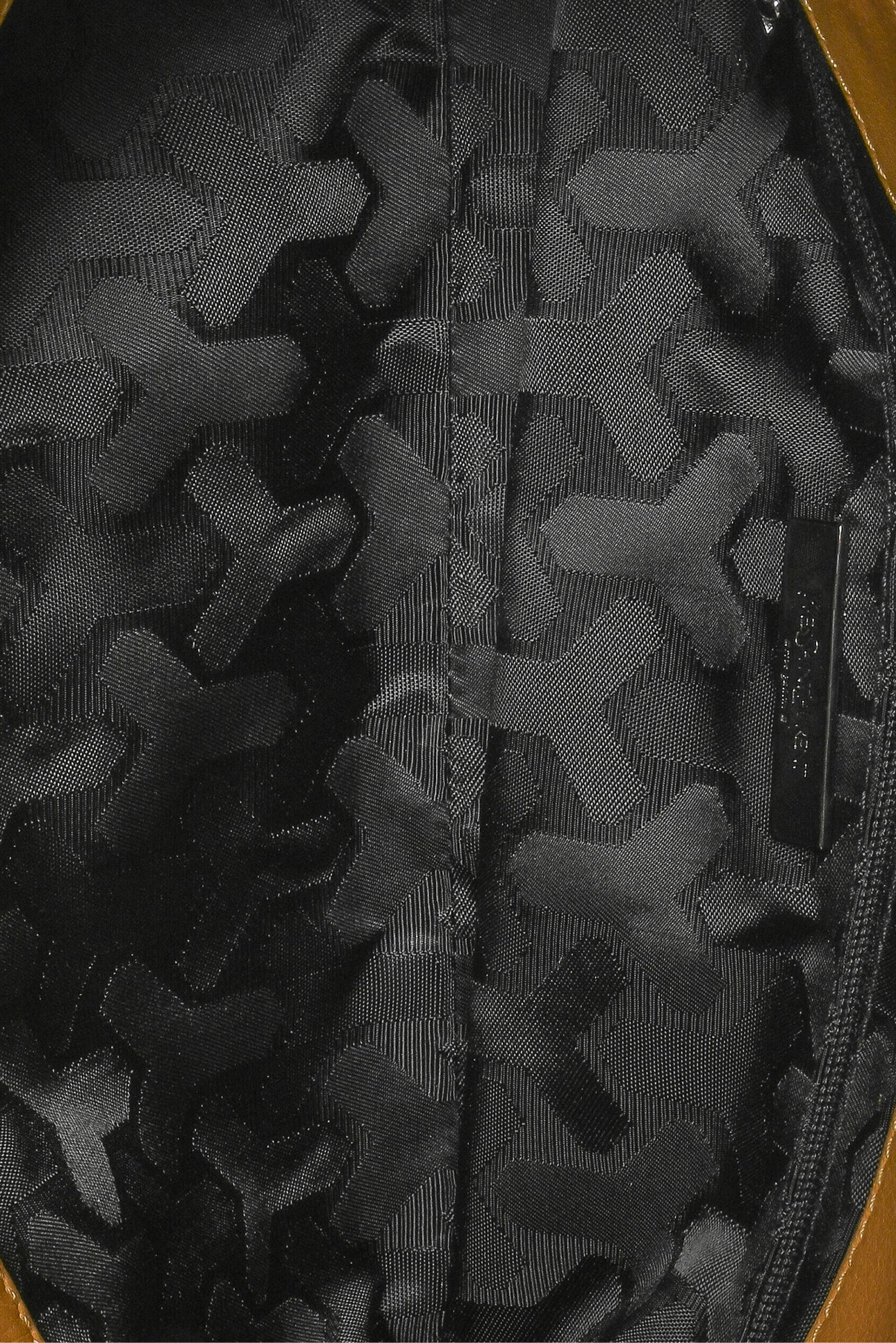 Saint Laurent Leather Handbag - Image 6