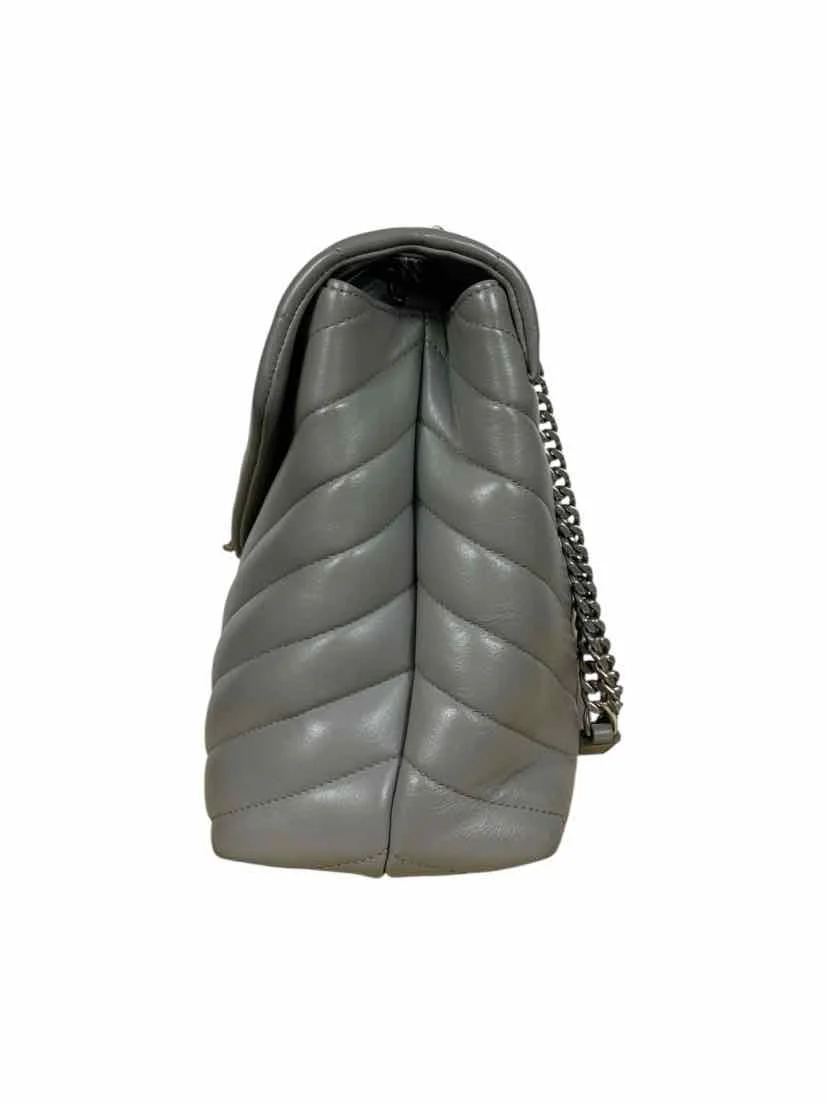 Saint Laurent Medium LouLou Purse - Image 4