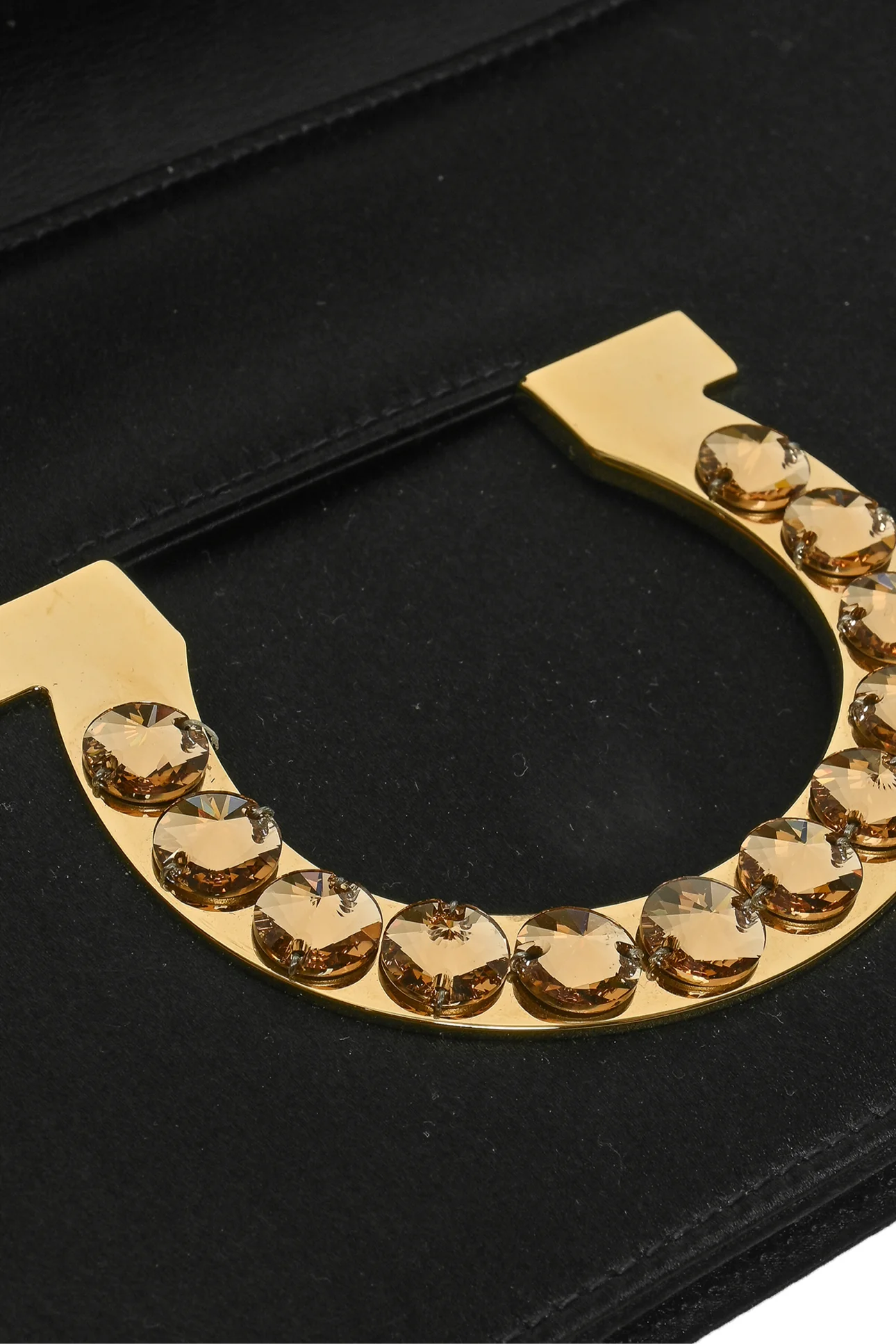 Salvatore Ferragamo Thalia Chain Clutch - Image 5