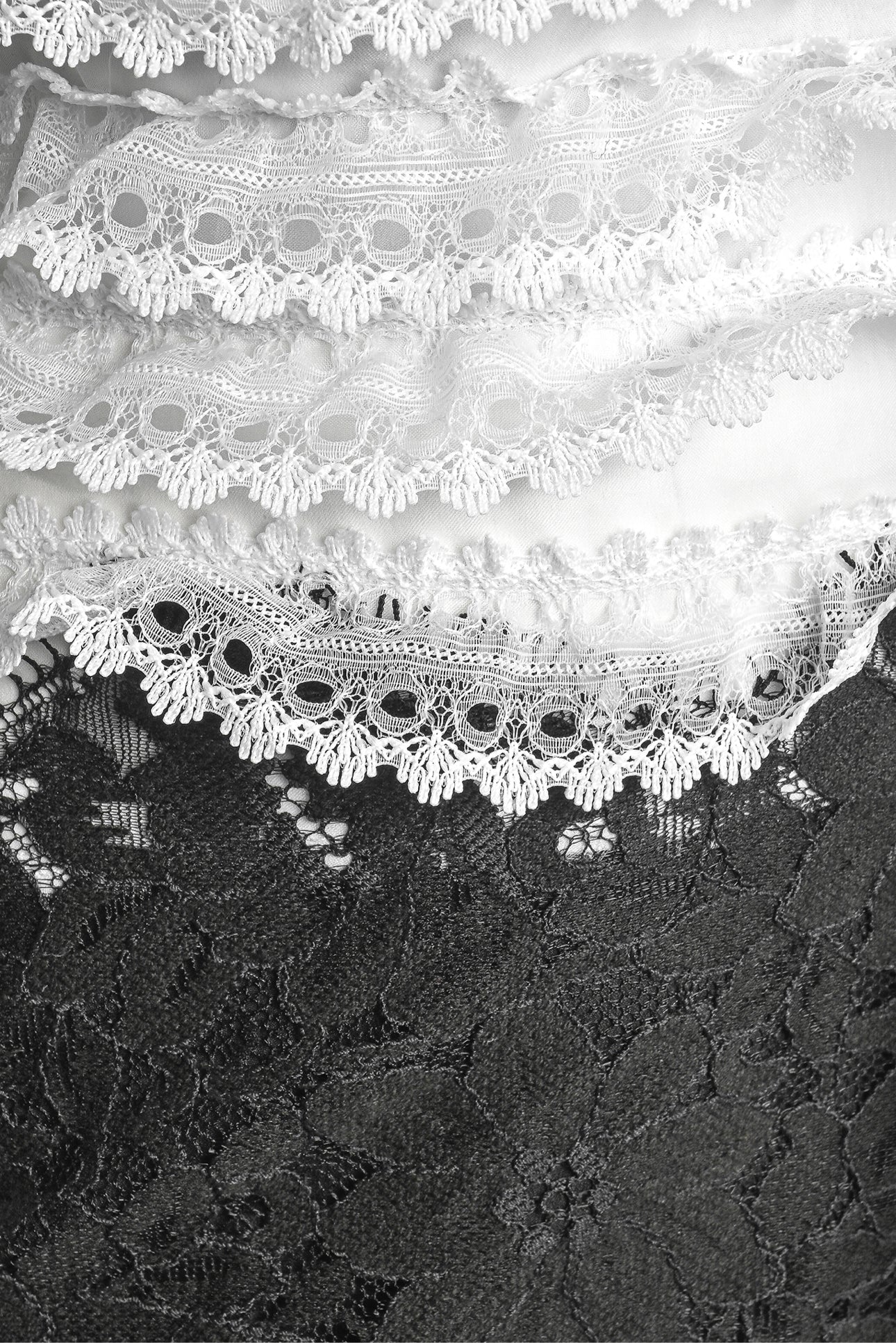 Sandro Size 34 Two Tone Lace Mini Dress - Image 3