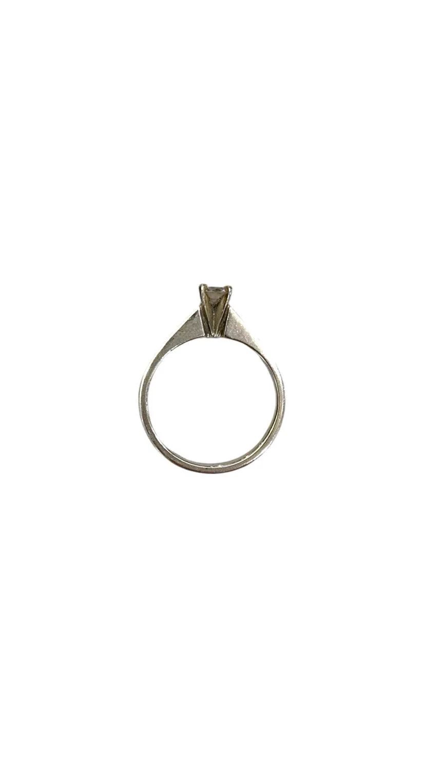 Size 5.5 Ring - Image 4