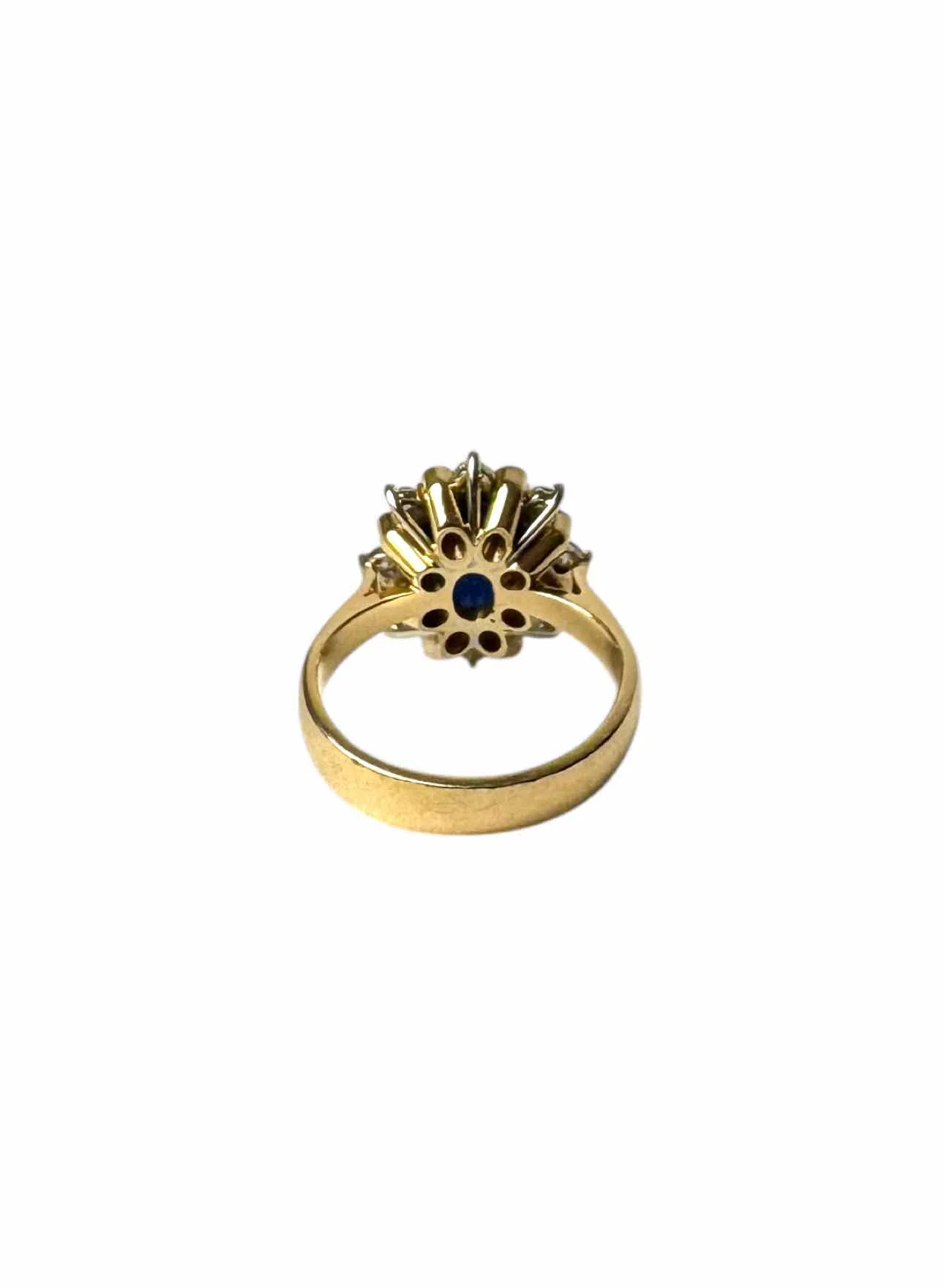 Size 5.5 Sapphire and Daiamond Ring - Image 2