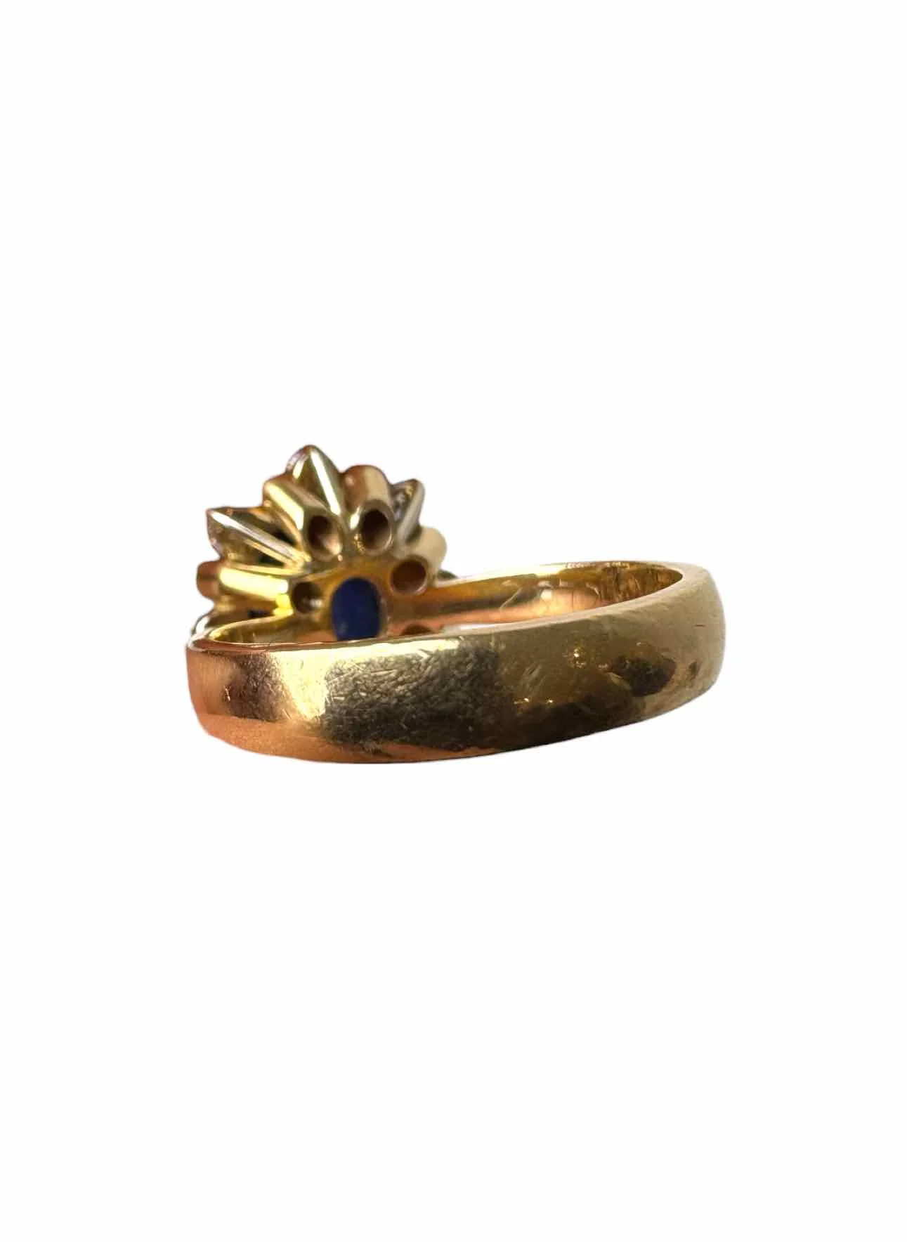Size 5.5 Sapphire and Daiamond Ring - Image 5