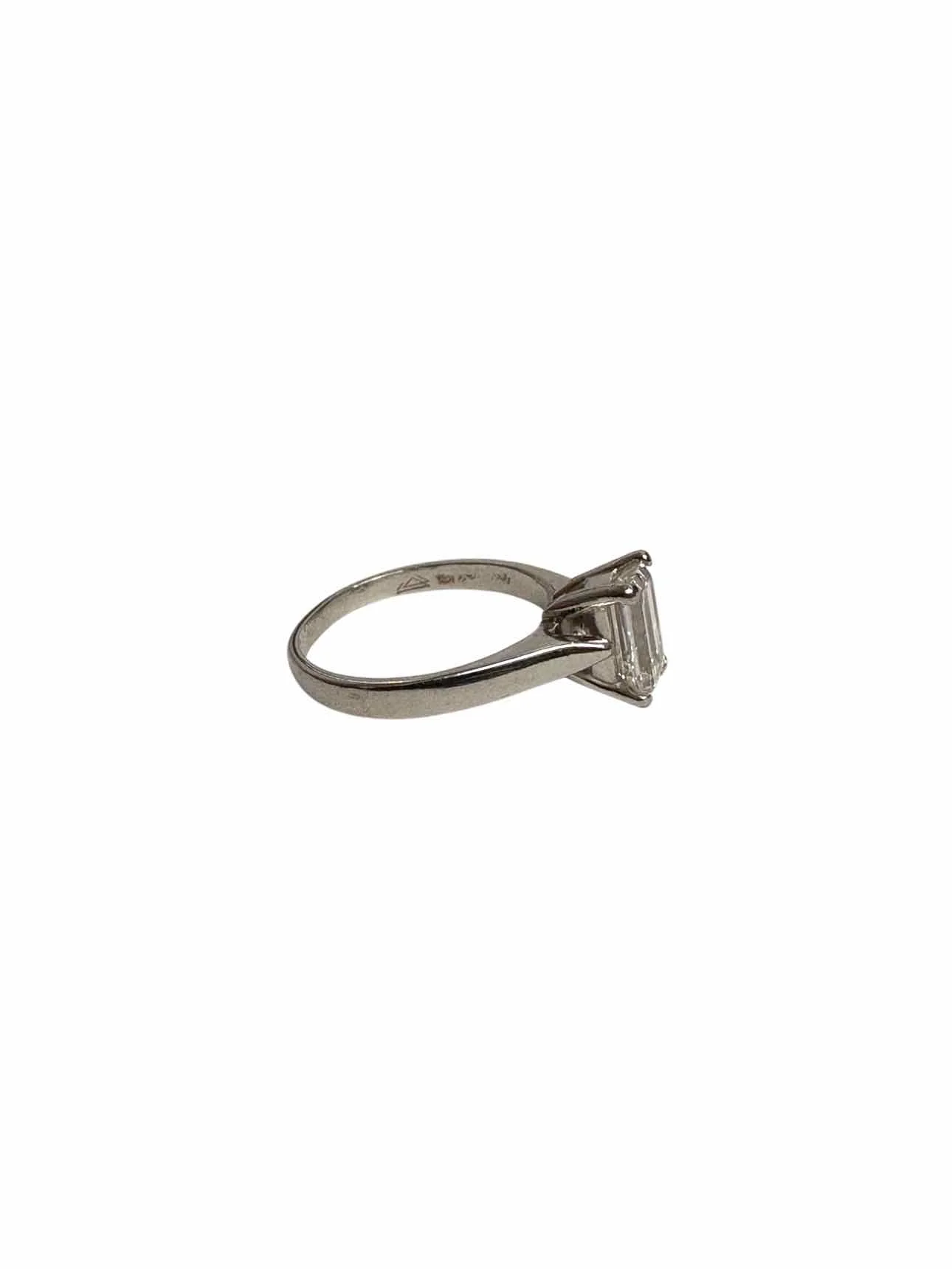 Size 5 Diamond Ring - Image 3