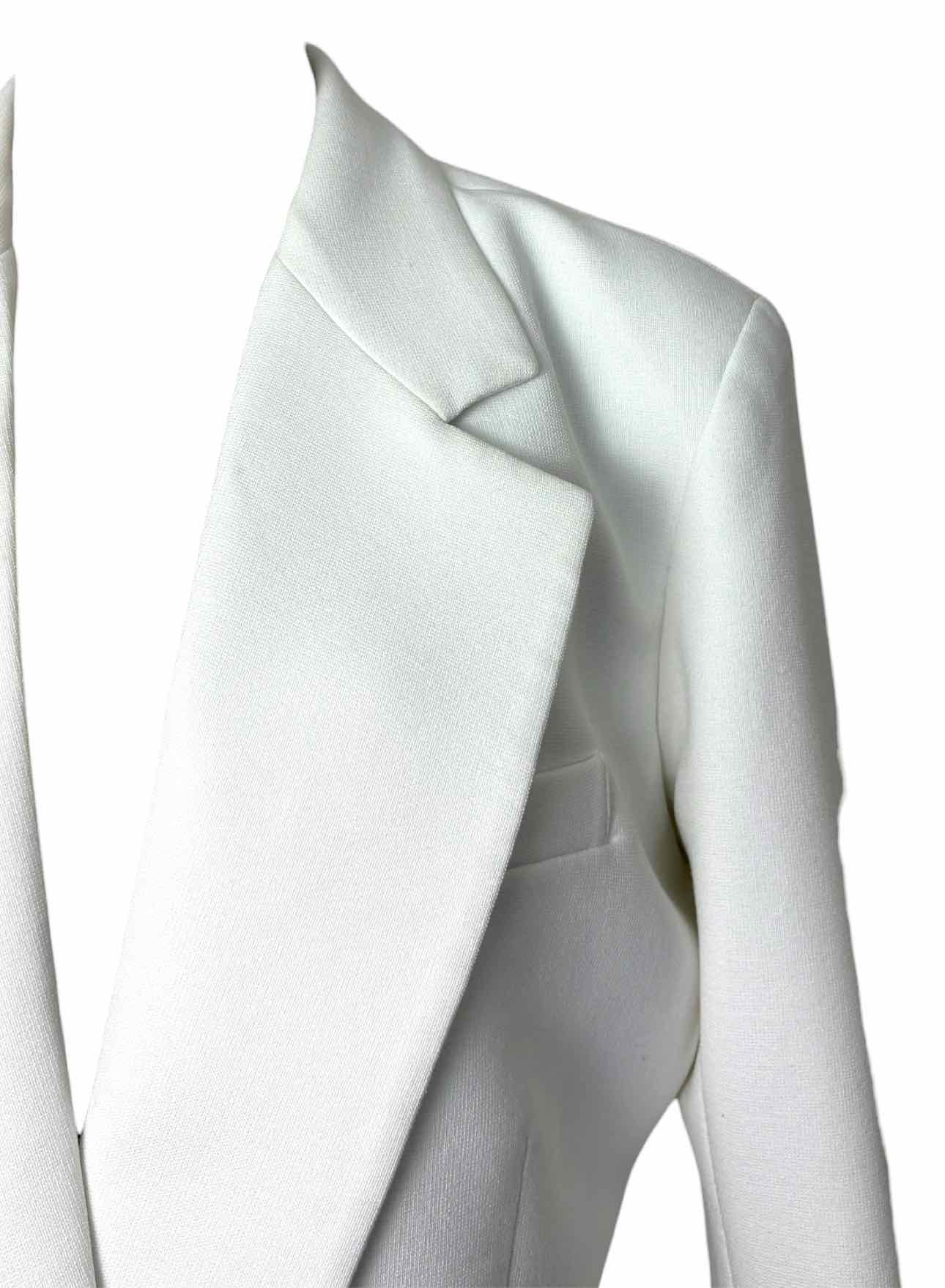 Smythe Size L Poly Cropped  Blazer - Image 3