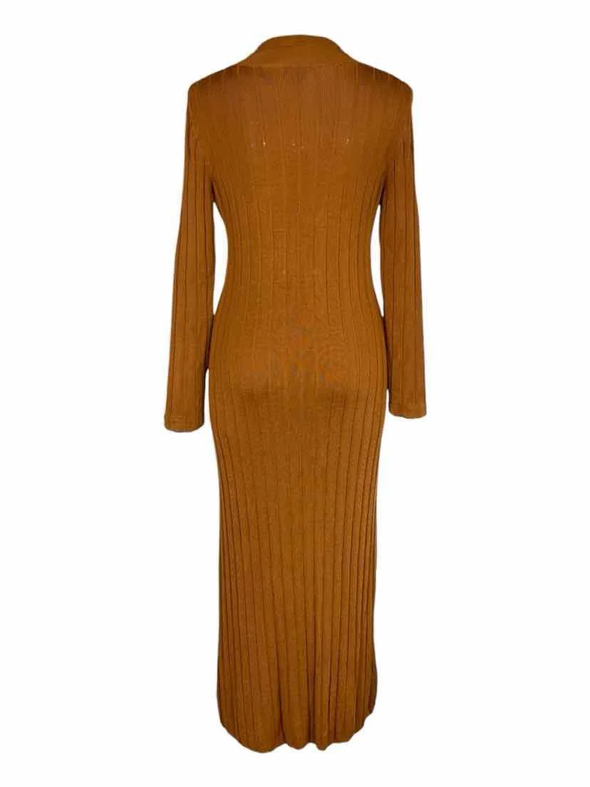 St John Collection Ribbed Midi Dress - Image 3