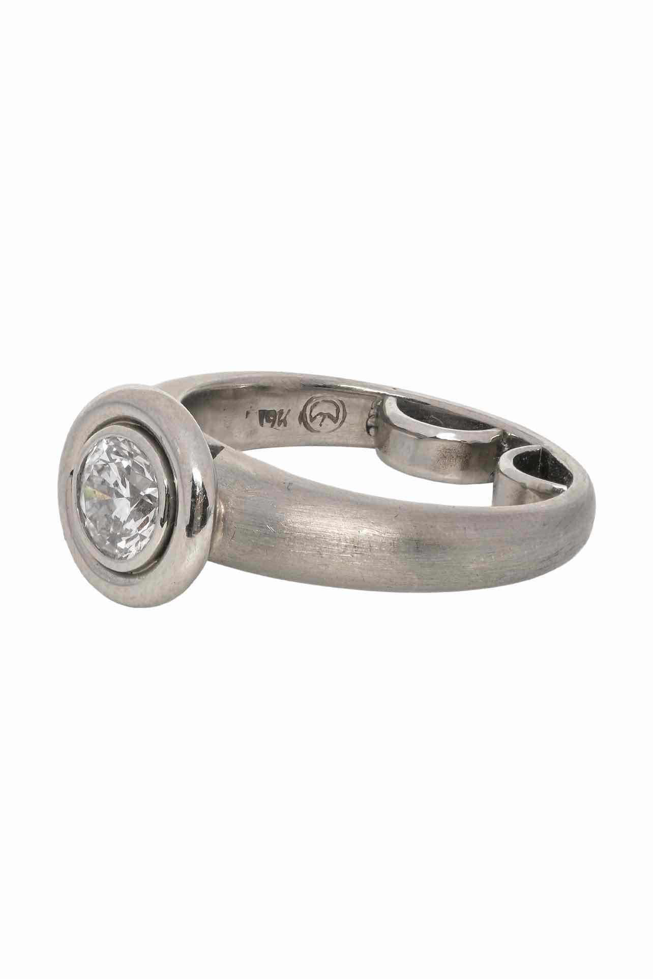 Stittgen Size 4.5 19K White Gold Solitaire Diamond Ring - Image 3