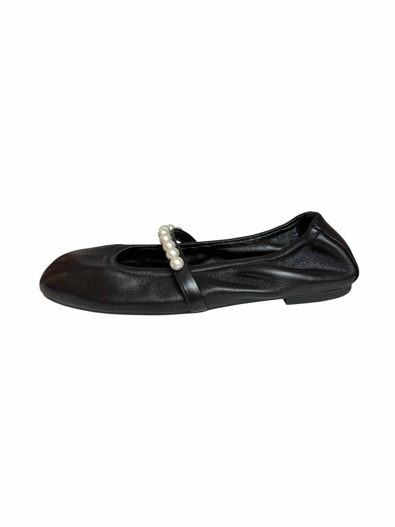 Stuart Weitzman Size 6.5 Leather Faux Pearls Flats - Image 3