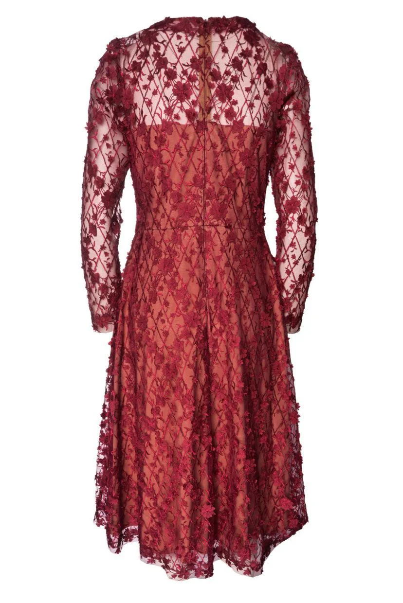 Tadashi Shoji Size 8 Floral Lace Overlay Gown - Image 2