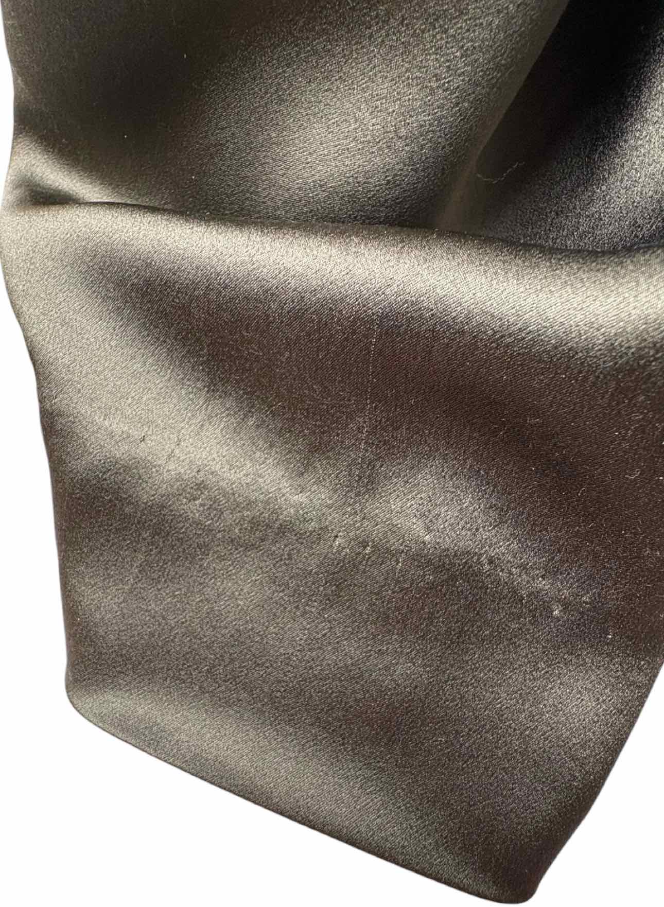 The Sei Size 6 Pleated Silk Pants - Image 5