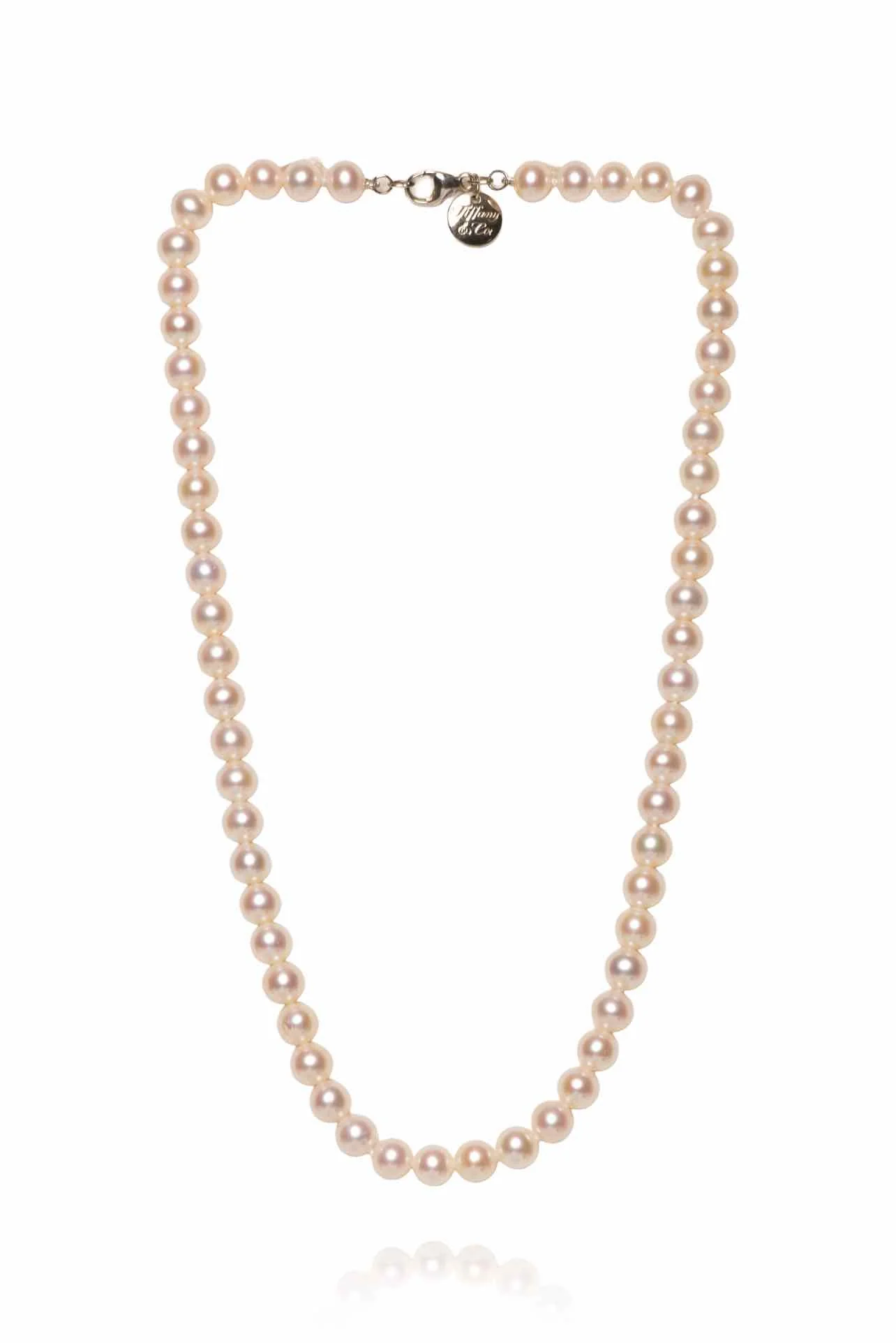 Tiffany & Co Essential Pearl Necklace - Image 2