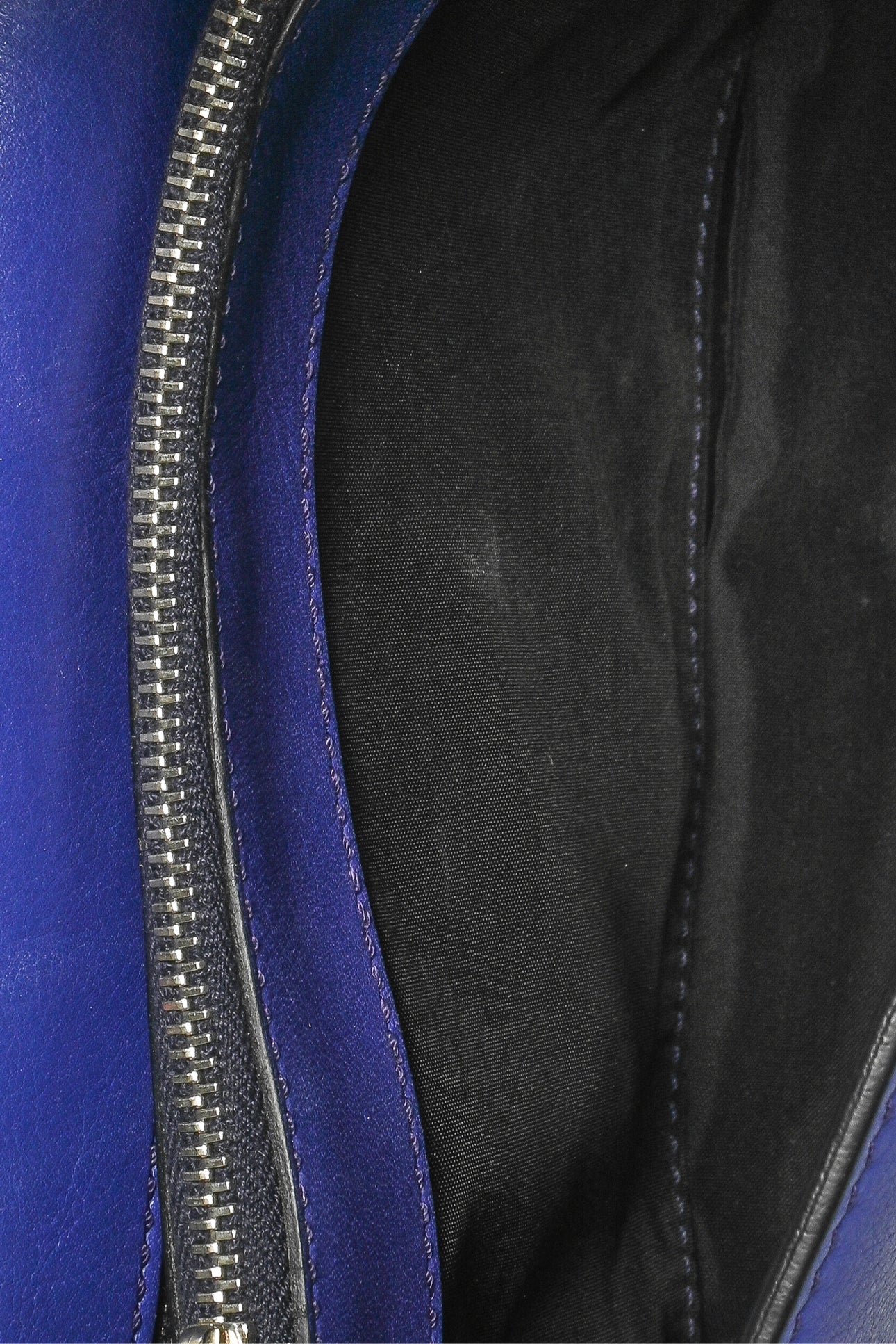 Tod's Double T Shoulder Bag - Image 7