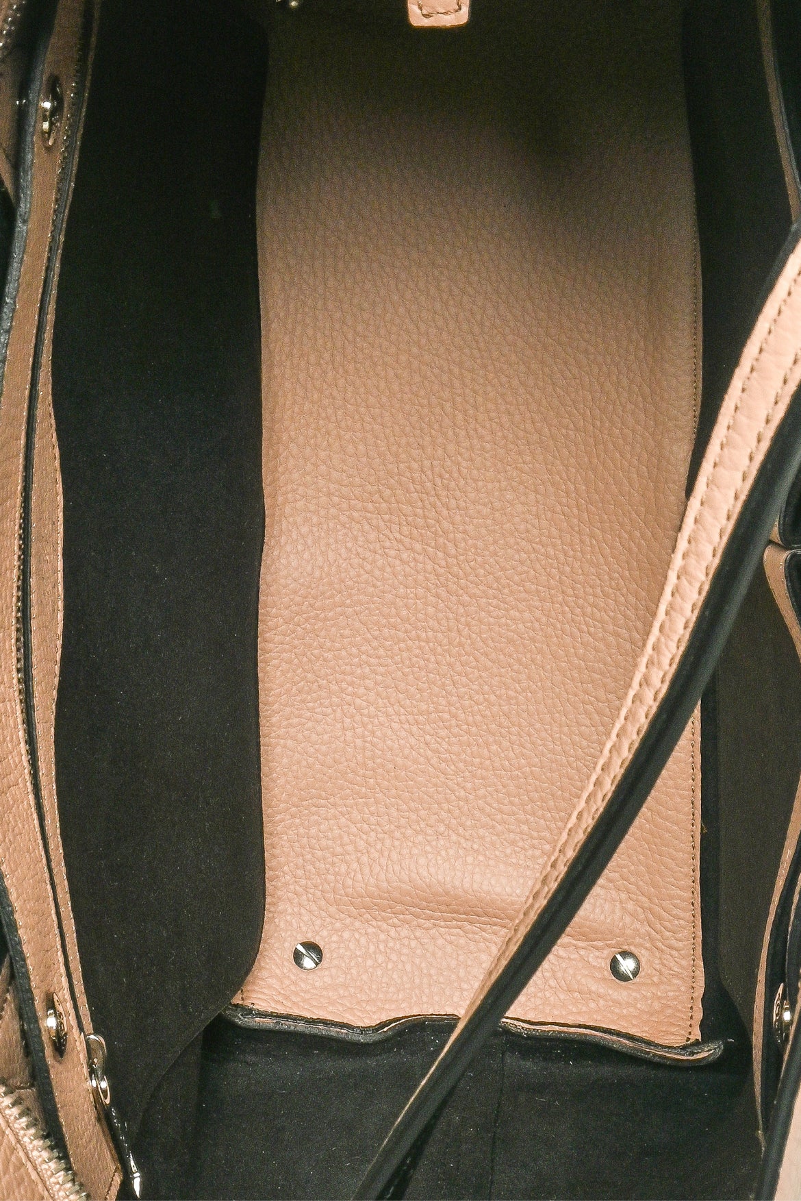 Tod's Medium Pebbled Leather Joy Tote - Image 6