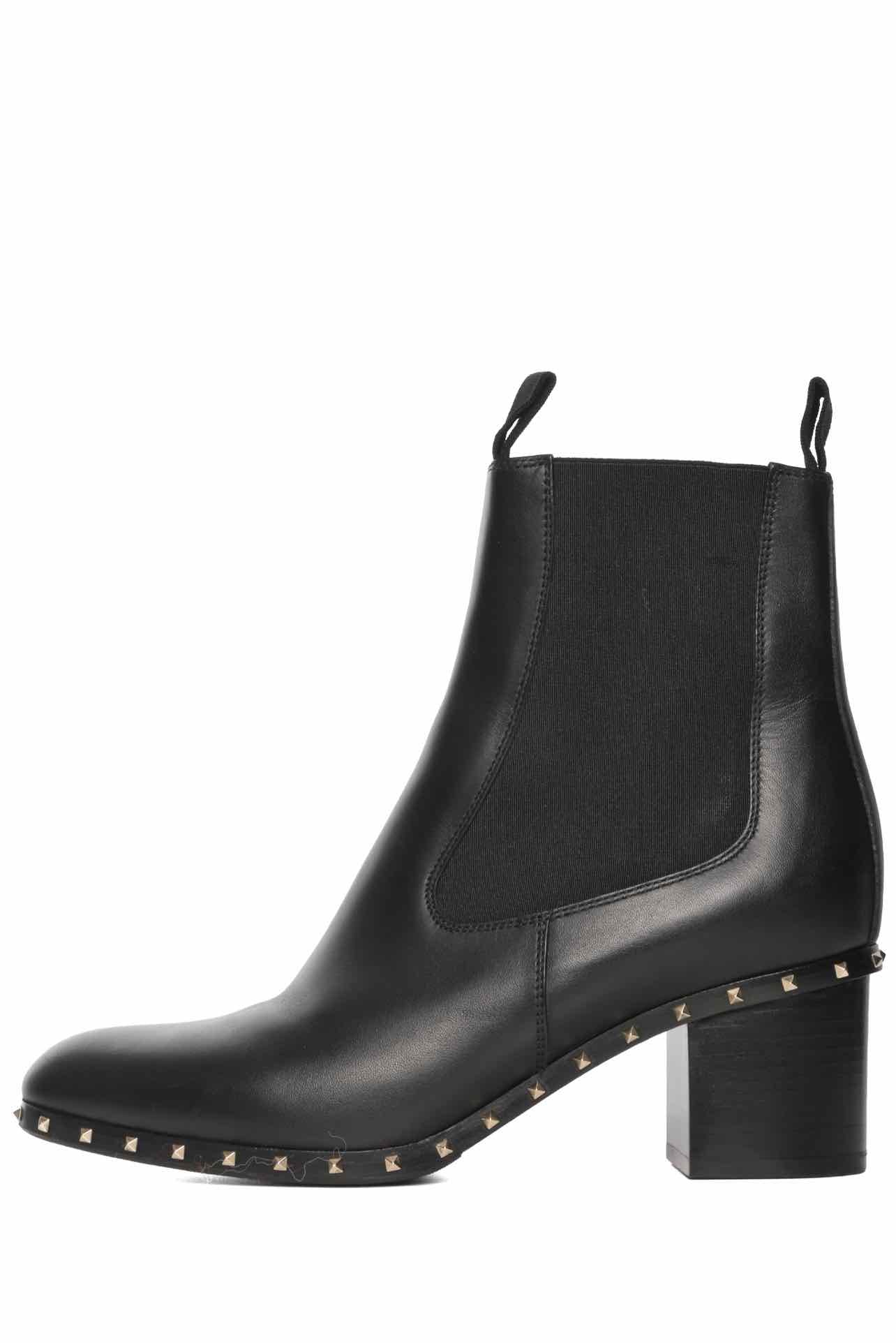 Valentino Size 38 Rockstud Accent Leather Chelsea Ankle Boots - Image 3