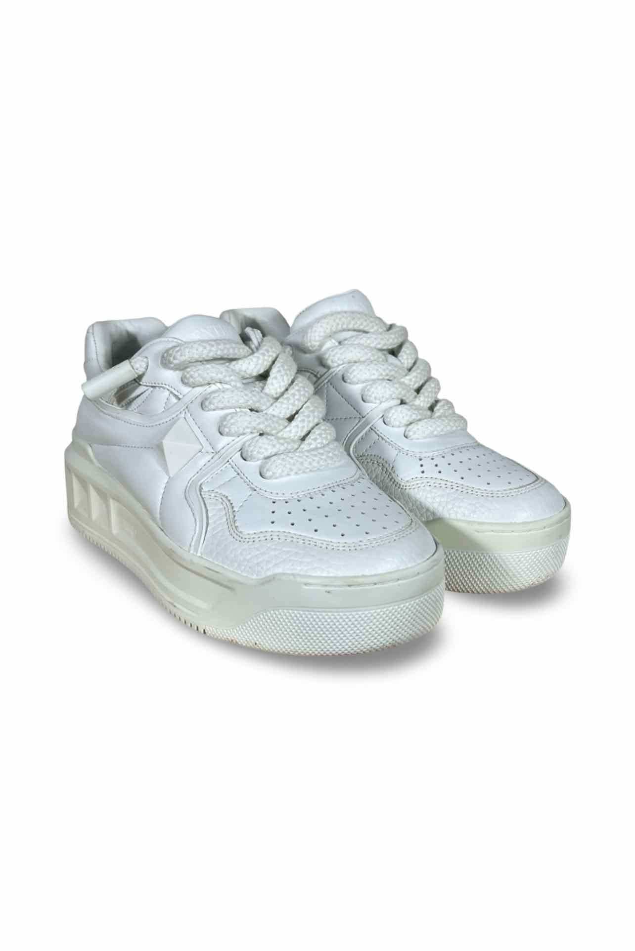 Valentino Size 38 Sneaker - Image 2