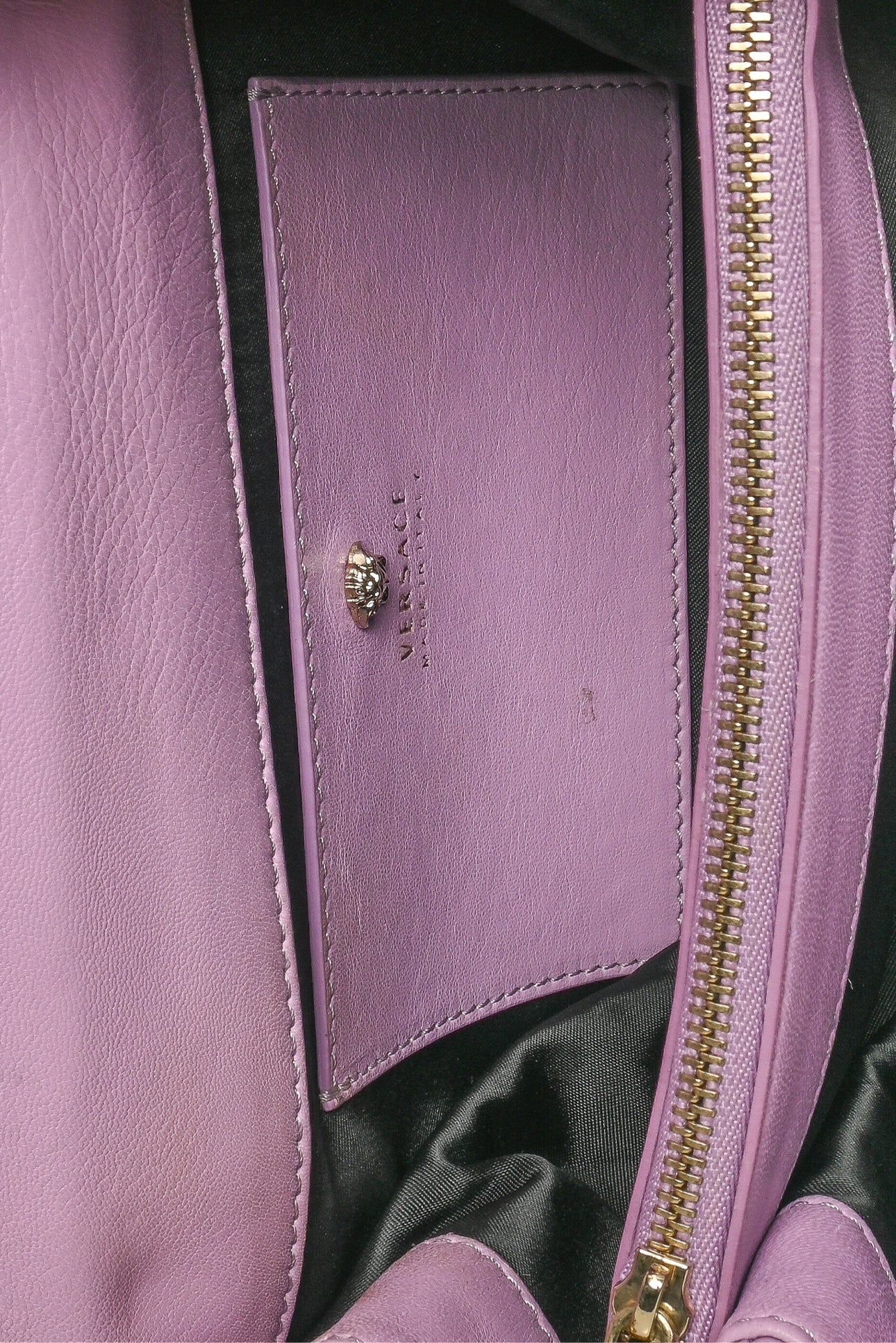 Versace Nappa Palazzo Sultan Shoulder Bag - Image 7