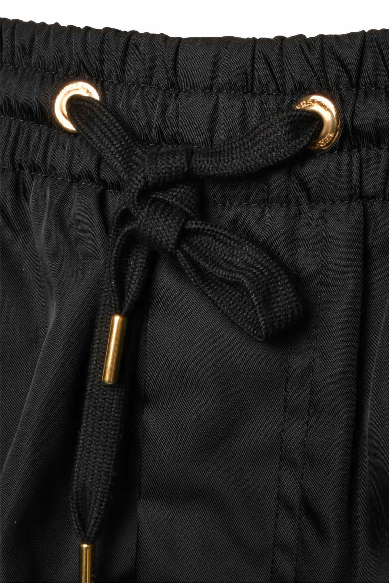 Versace Size 30 Men's Nylon Logo Pocket Shorts - Image 3