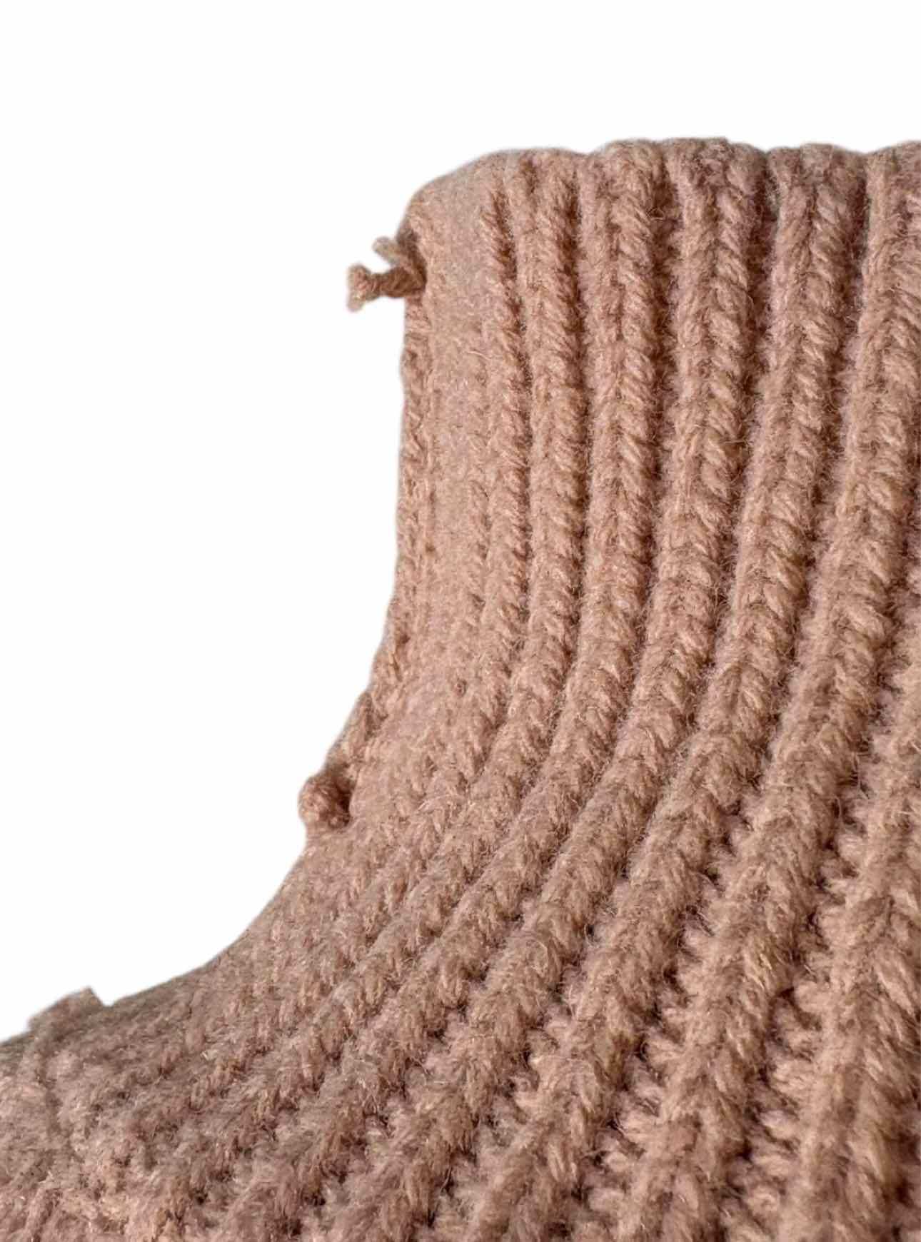 Victoria Beckham Size M Wool Funnel Neck Sweater - Image 7