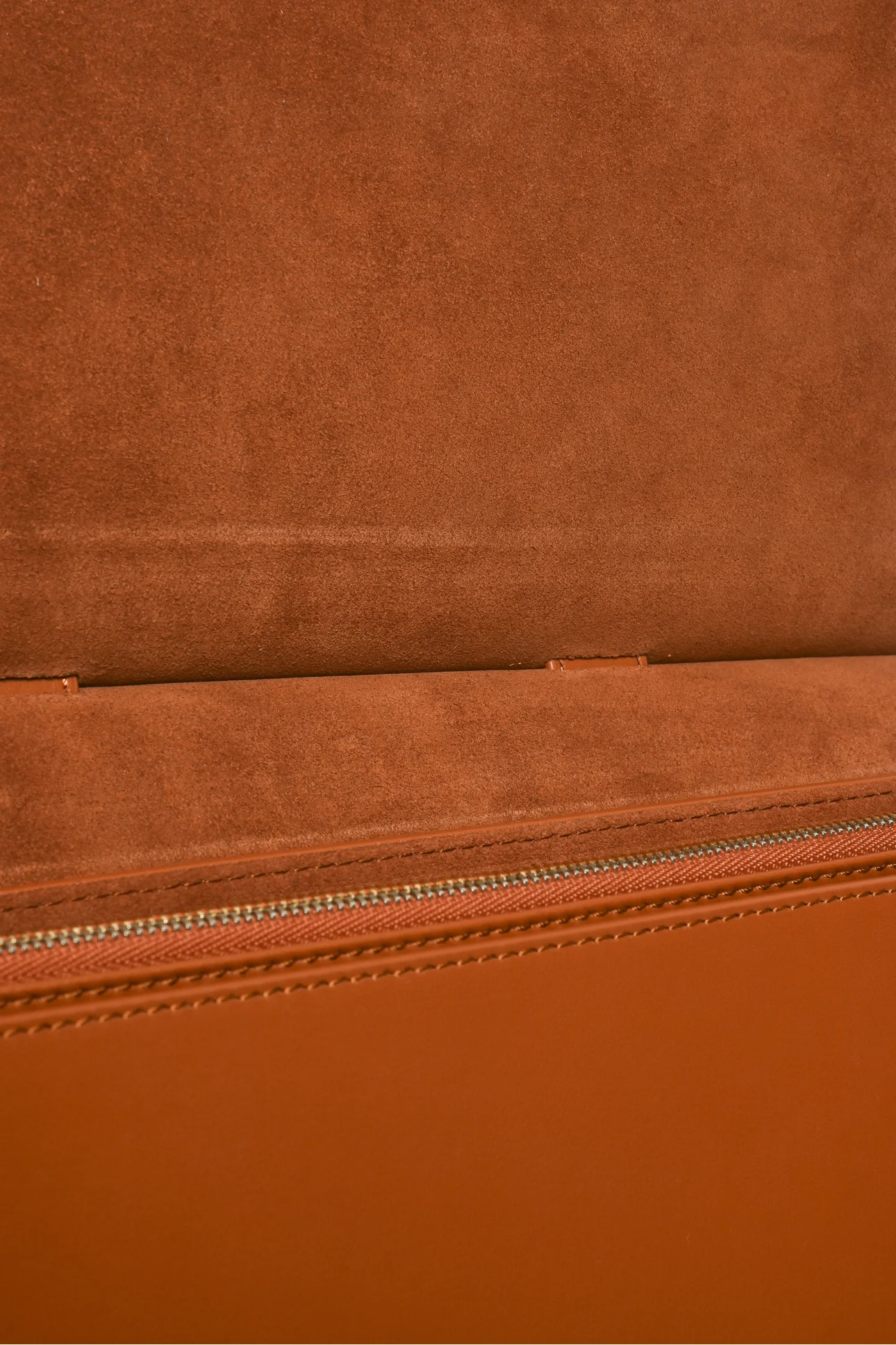 Want Les Essentiels Maxi Valencia Leather Satchel - Image 9