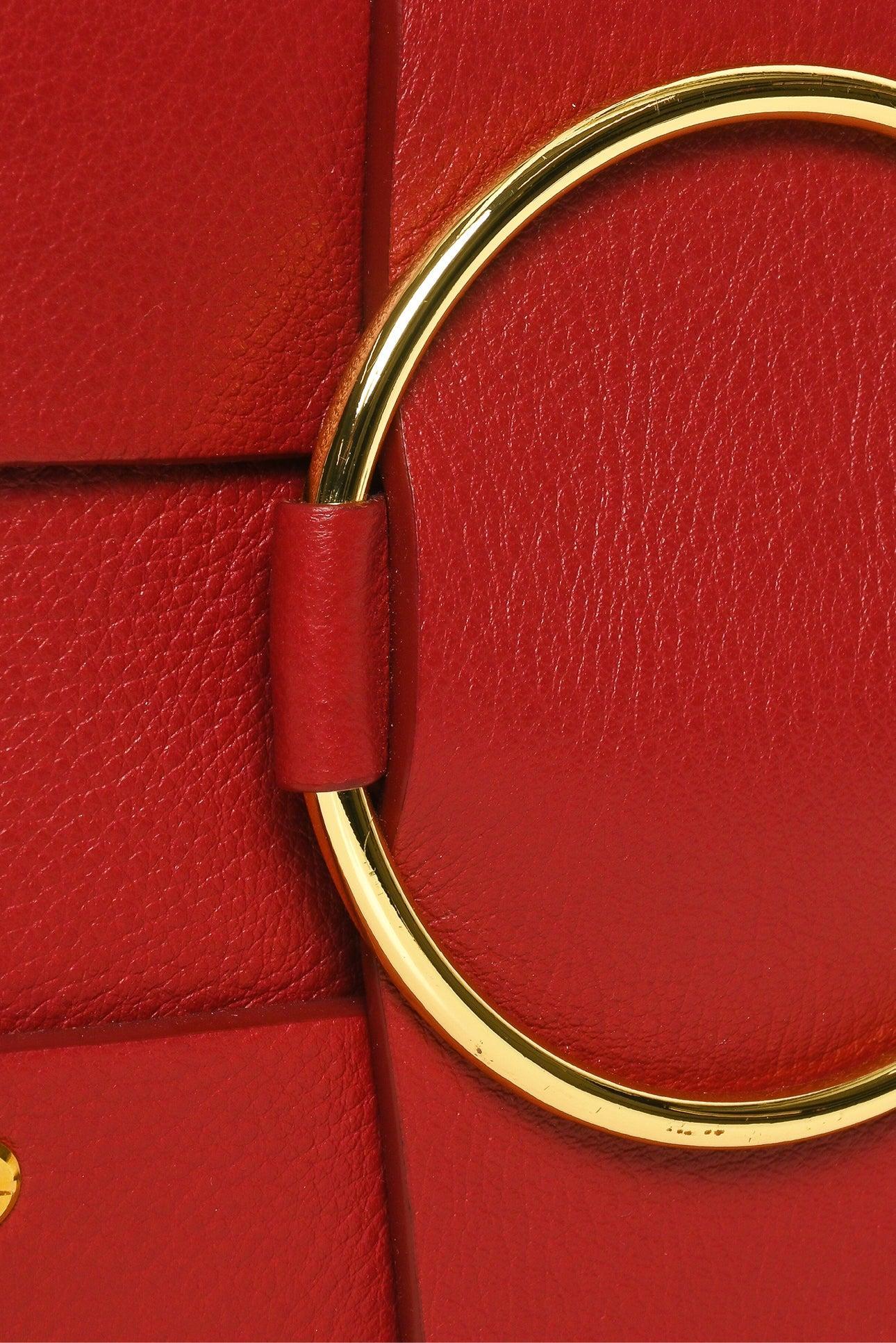 YUZEFI Asher Box Chain Top Handle Leather Crossbody Bag - Image 7